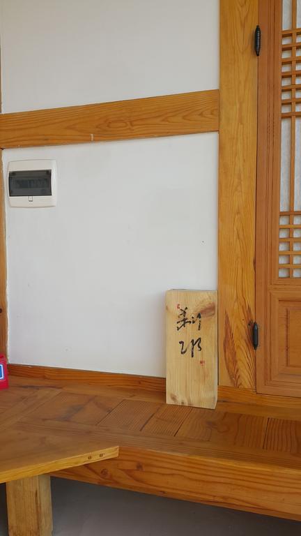 Soi Hanok Stay คยองจู ภายนอก รูปภาพ